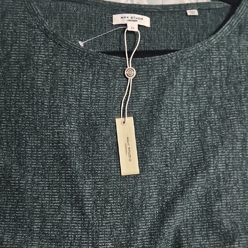 Max Studio Textured Forest Green Sweater